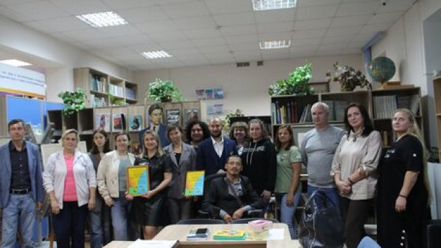 Как встроиться в креативный рынок труда молодёжи с инвалидностью?