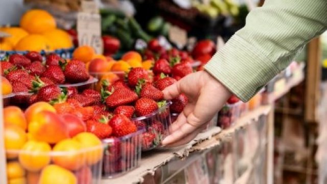 В Ставрополе развернута кампания по пресечению несанкционированной торговли на улицах города
