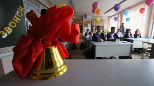 На них лента «Выпускник»: в субботу на Ставрополье пройдут линейки