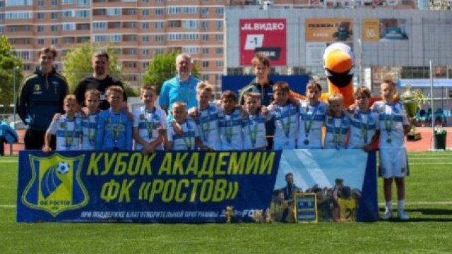 Юные ставропольские футболисты завоевали серебряные медали на всероссийском турнире