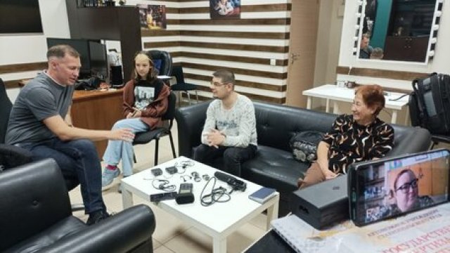 В проекте арт-инкубатора StavИнклюзия обучают съемке и монтажу